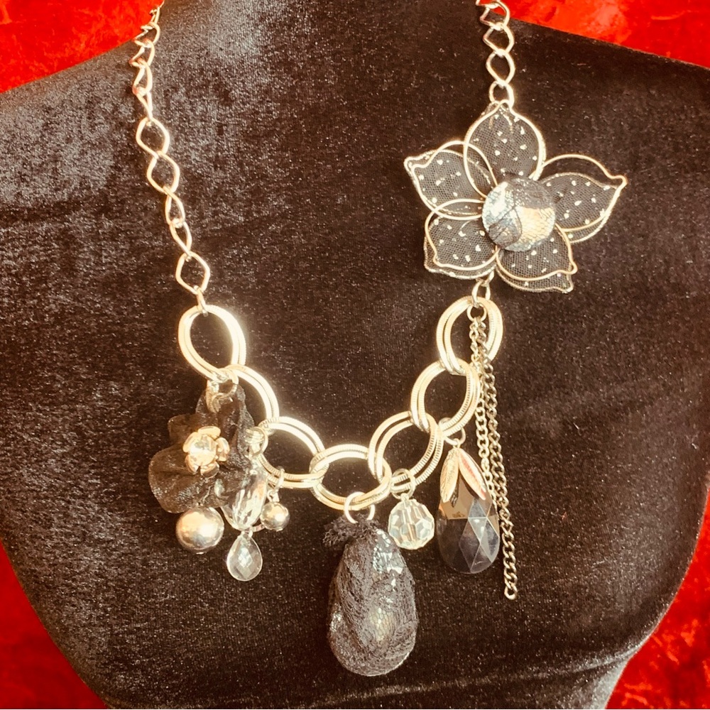 Black and Silver Floral Charm Necklace